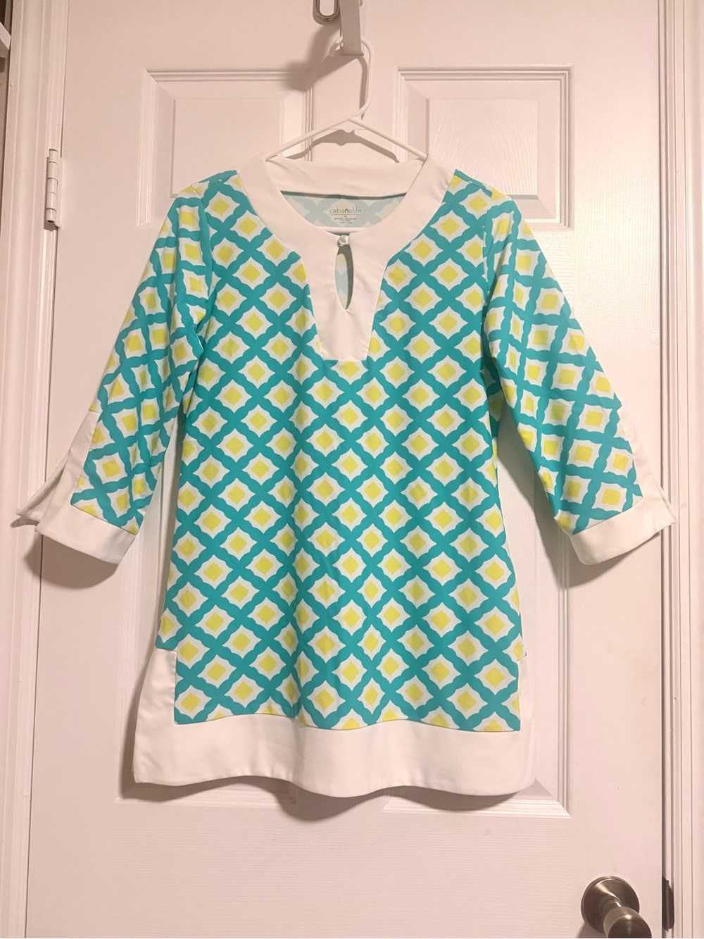 Cabana Life Tunic Top Women’s Size M Green Yellow White Geometric Print